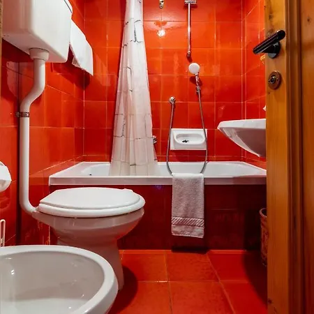 Cristallo Otel 2*