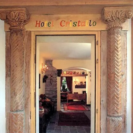 Отель Cristallo 2*