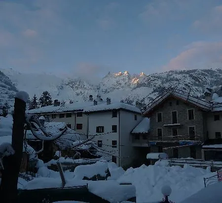 Cristallo Отель 2*