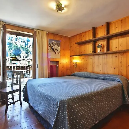 Cristallo Hotel