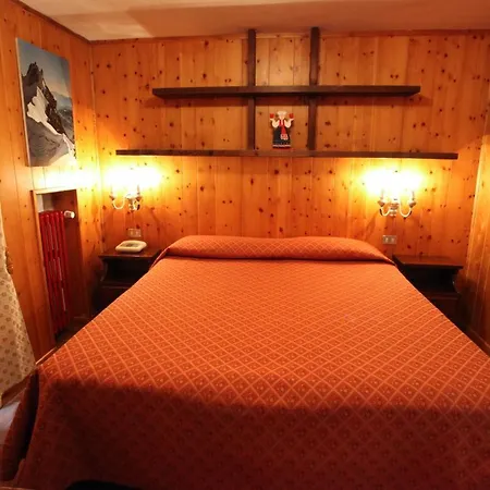 Cristallo Отель